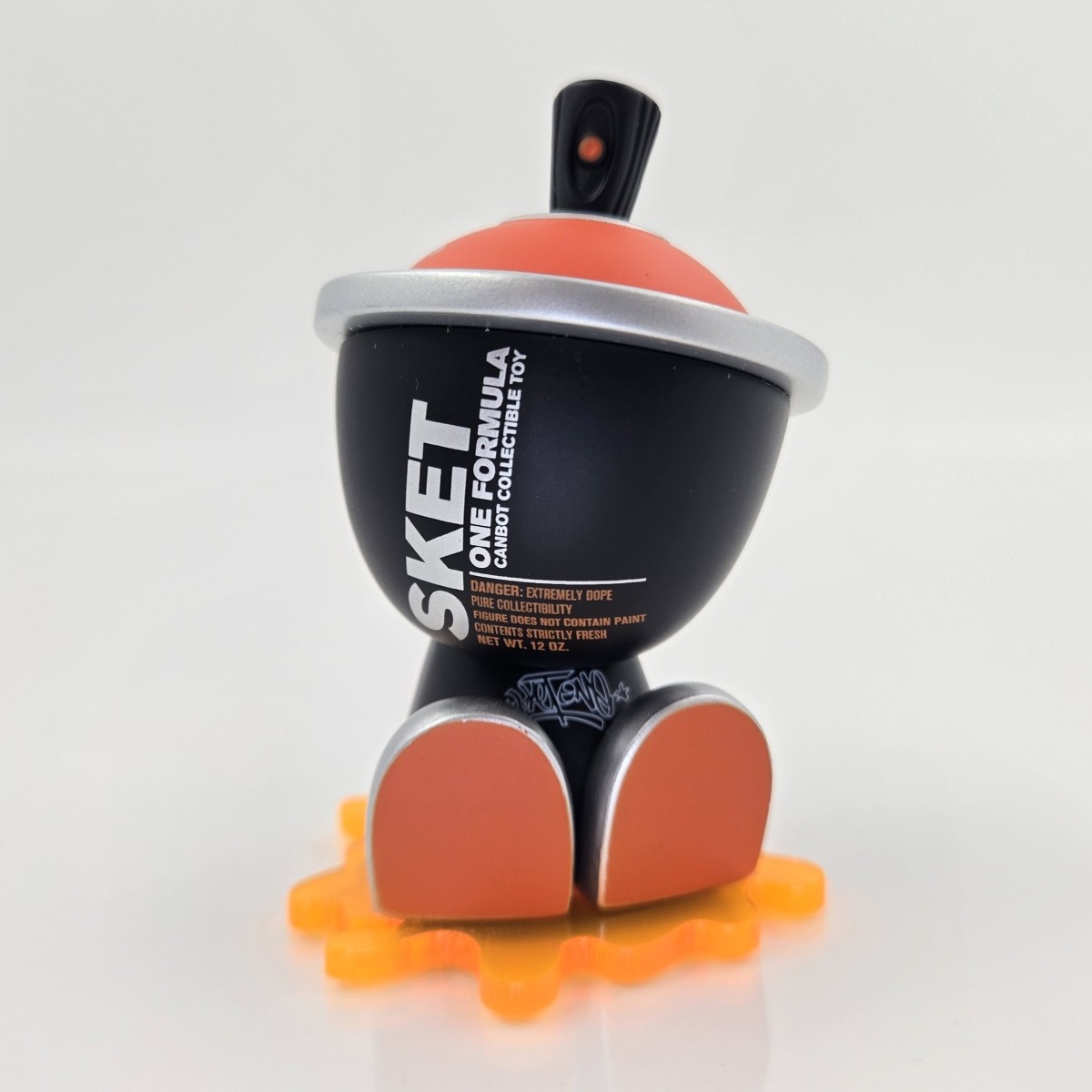 Clutter Studios Canbot 3oz One Formula Sket One Signed AP Figure Canbot One Formula Sket One Signed One-off Artist Proof GREI Certificate GRA000184300982
