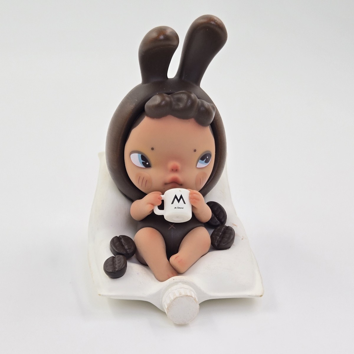 SOOYA STUDIO SOOYA MStand Classic Coffee Beans Signed & Remarqued Figure MStand Coffee Series Classic Coffee Beans Kim Sooya Signed Remarque GREI Certificate GRA000105744629