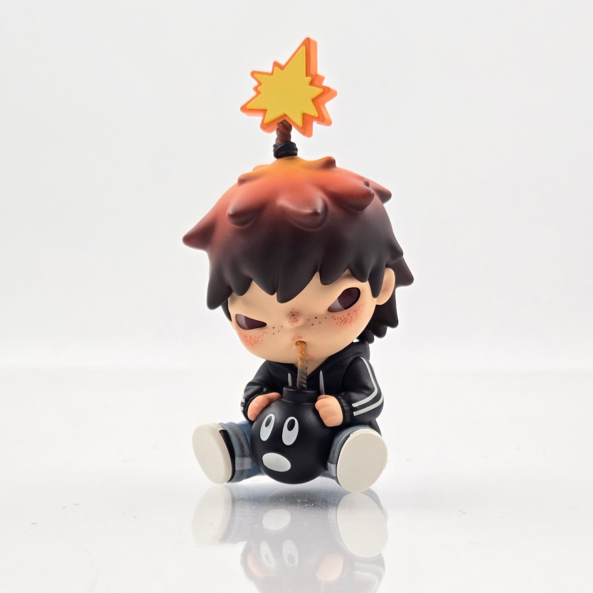 POP MART Hirono × The Hundreds Figure First Release Hirono × The Hundreds Hirono × The Hundreds Figure Lang GREI Certificate GRA000113464397